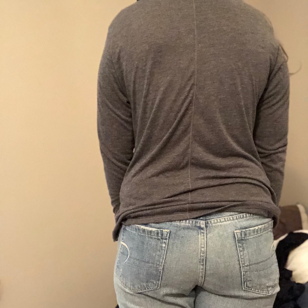 Pullover - Picture 2 of 3